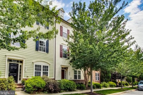 8921 Tawes St, Fulton MD  20759-2582 exterior