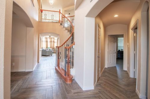 8341 Fullerton St, Argyle TX  76226-7338 exterior