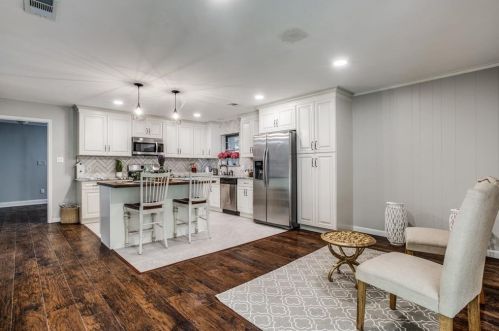 623 Cove Hollow Dr, Dallas, TX 75224-5003
