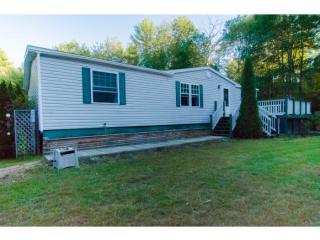 380 Washington St, Barrington, NH 03825-6108