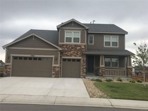 21982 Layton Dr, Aurora CO  exterior