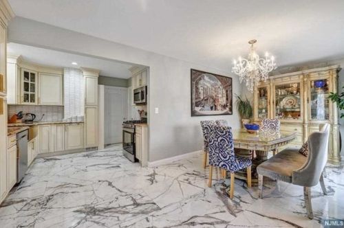 182 12th St, Wood-Ridge NJ  07075-2067 exterior
