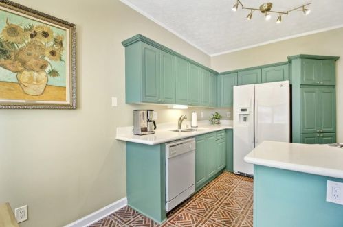 55 Hammock Pl, Atlanta GA  30312-2879 exterior