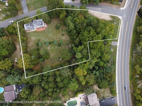 563 Reed Rd, Jackson Twp, NJ 08527-4733