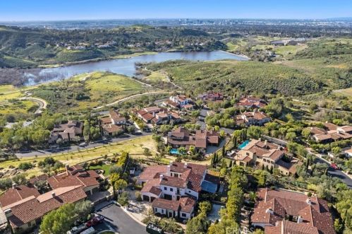 60 Vernal Spg, Irvine, CA 92603-0405