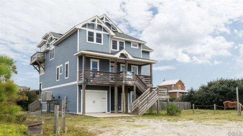 1977 Ocean Pearl Rd, Corolla, NC 27927-9346