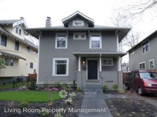 2537 21st Ave, Portland OR  97202-1121 exterior