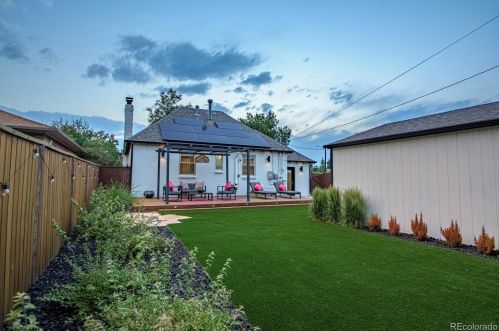 2590 Locust St, Denver CO  80207-3450 exterior