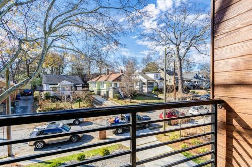 125 Holiday Ave, Atlanta GA  30307-2611 exterior