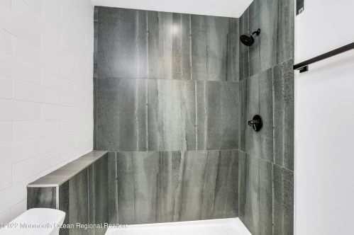 171 Wall St, Tinton Falls NJ  07724-2416 exterior