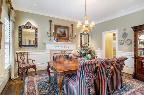 57 Habersham Cove Dr, Atlanta GA  30305-5402 exterior