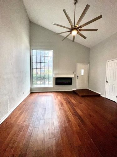 2810 Nova Dr, Garland TX  75044-6232 exterior