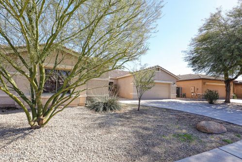 5413 53rd Ave, Laveen, AZ 85339-2405