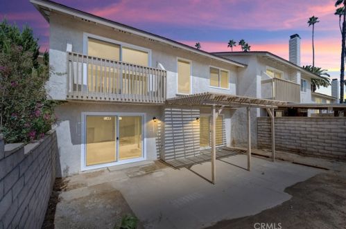 2610 Mangrove Way, Riverside, CA 92506-5126