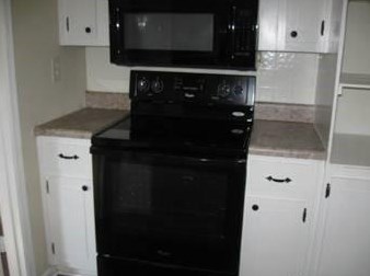 3808 Eagle Woods Cir, Lithonia GA  30038-3924 exterior