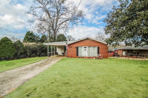 605 Peachtree Dr, Thomaston, GA 30286-4705