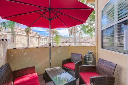 1126 Positano Ave, Anaheim CA  92808-1533 exterior