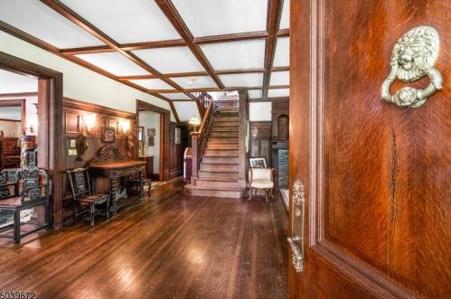1 Knox Hill Rd, Morristown, NJ 07960-3501