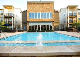 747 Worthington Woods Blvd, Columbus OH  43085-5714 exterior