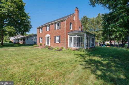 235 Ferndale Rd, Aberdeen, MD 21001-2402