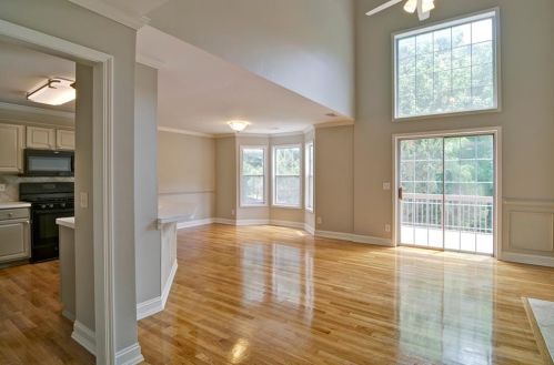 542 Parkstone Ln, Holly Springs, GA 30189-7068