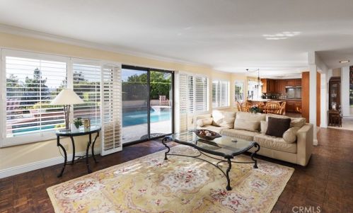 7061 Country Club Ln, Anaheim CA  92807-4413 exterior