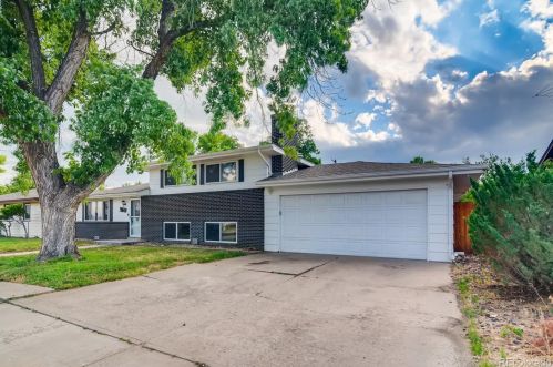 3619 Pueblo St, Greeley, CO 80620-2235