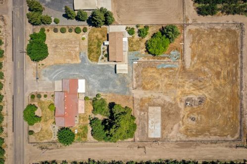 14222 Louise Ave, Ripon, CA 95366-9739
