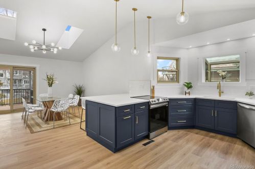 7743 Niagara Way, Englewood CO  80112-2515 exterior