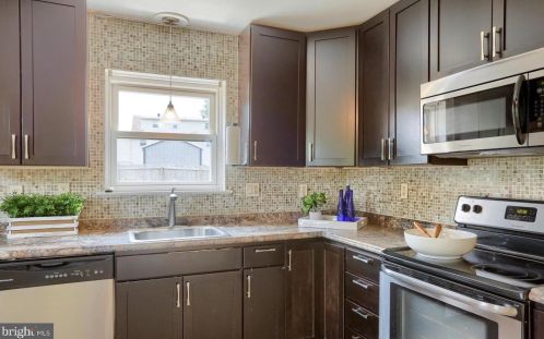 6213 Elaine Ave, Harrisburg PA  17112-1767 exterior