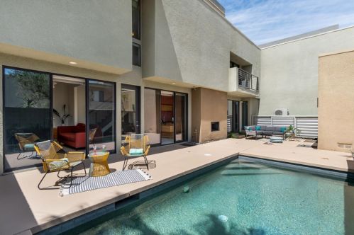1502 Baristo Rd, Palm Springs, CA 92262-0120