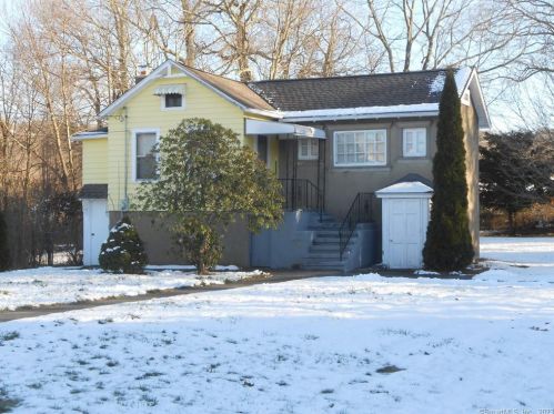 44 Edgewood Ave, Waterbury, CT 06706-2208