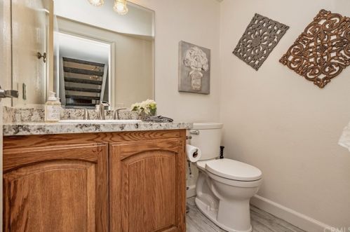 6298 Woodsboro Ave, Anaheim CA  92807-2347 exterior