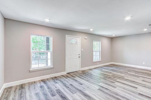 727 Stamps Ave, Fort Worth TX  76114-3249 exterior