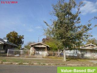 2323 Lamona Ave, Fresno, CA 93703-3825