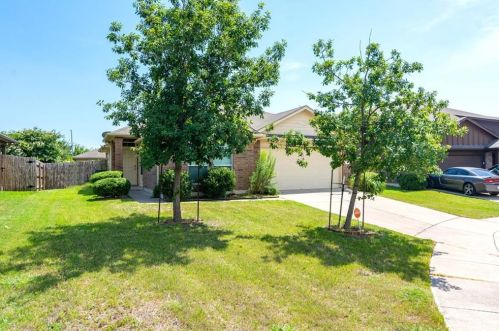13213 Forest Sage St, Webberville TX  78653-5399 exterior