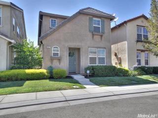 2837 Crested Bobwhite St, Modesto, CA 95355-8526