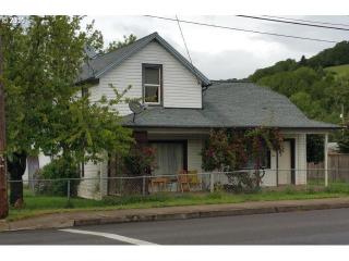 807 Main St, Sheridan OR  97378-1526 exterior