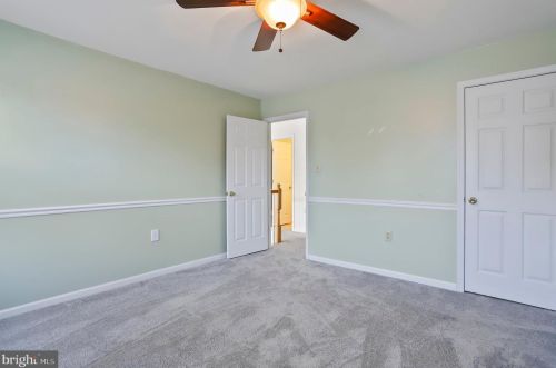 510 Crosswinds Dr, Charles Town WV  25414-3942 exterior