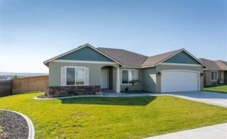 1898 Honeysuckle St, Kennewick, WA 99338-7200