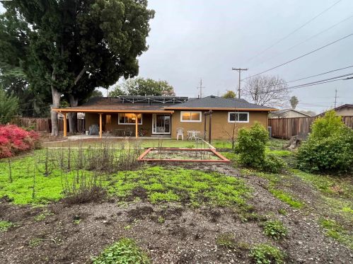 1715 Denkinger Rd, Concord CA  94521-1152 exterior