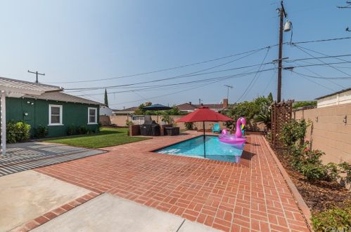 143 Evelyn Dr, Anaheim CA  92805-3419 exterior