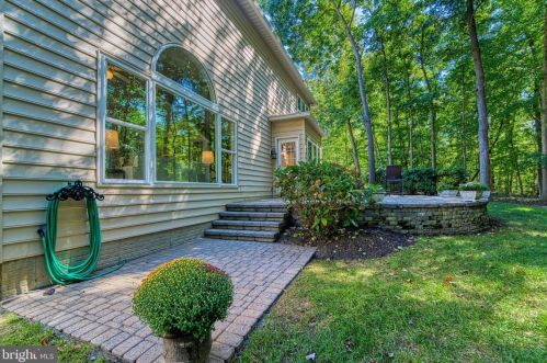 14 Stratford Garden Ct, Silver Spring MD 20904-1560 exterior