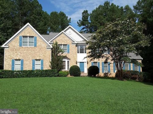 12912 Eastmont Dr, Fredericksburg, VA 22407-2056