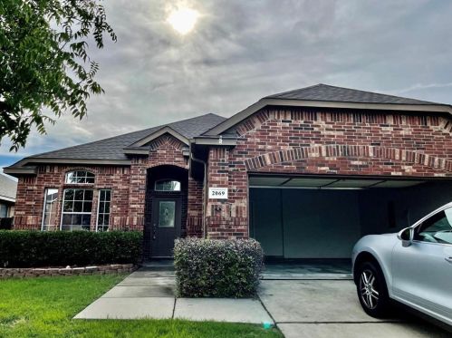 2069 Meadow Park Dr, Princeton TX 75407-2662 exterior