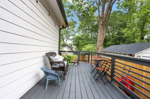 2552 Knox St, Atlanta GA  30317-2830 exterior