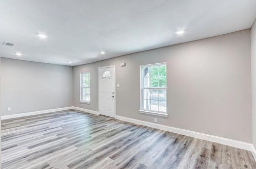 727 Stamps Ave, Fort Worth TX  76114-3249 exterior