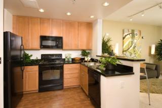 355 Berry St, San Francisco CA  94158-1567 exterior