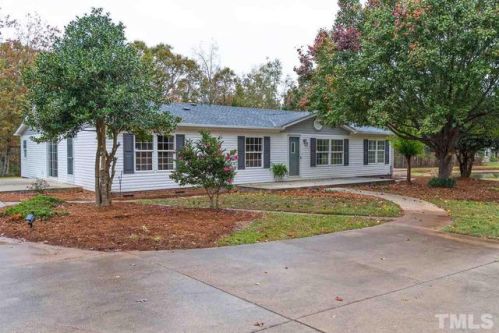 767 Richardson Rd, Zebulon, NC 27597-8081