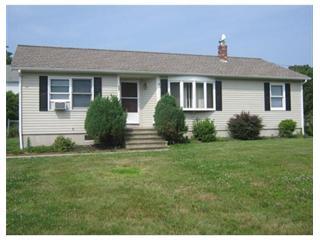 17 Belvedere Dr, Bristol, RI 02809-4901